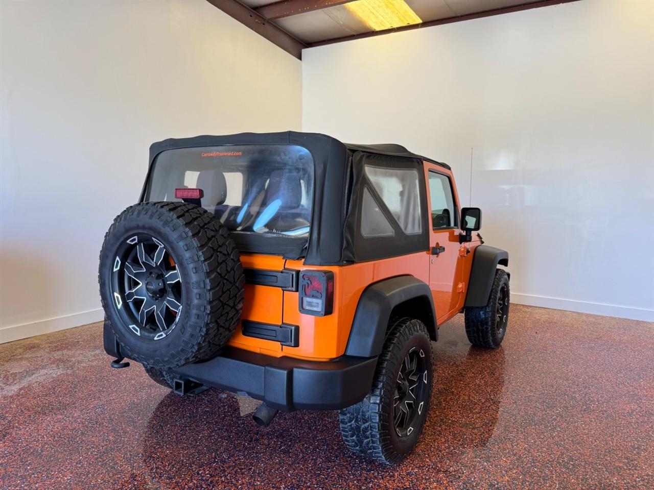 Jeep Wrangler 4WD 2dr Sport 2013