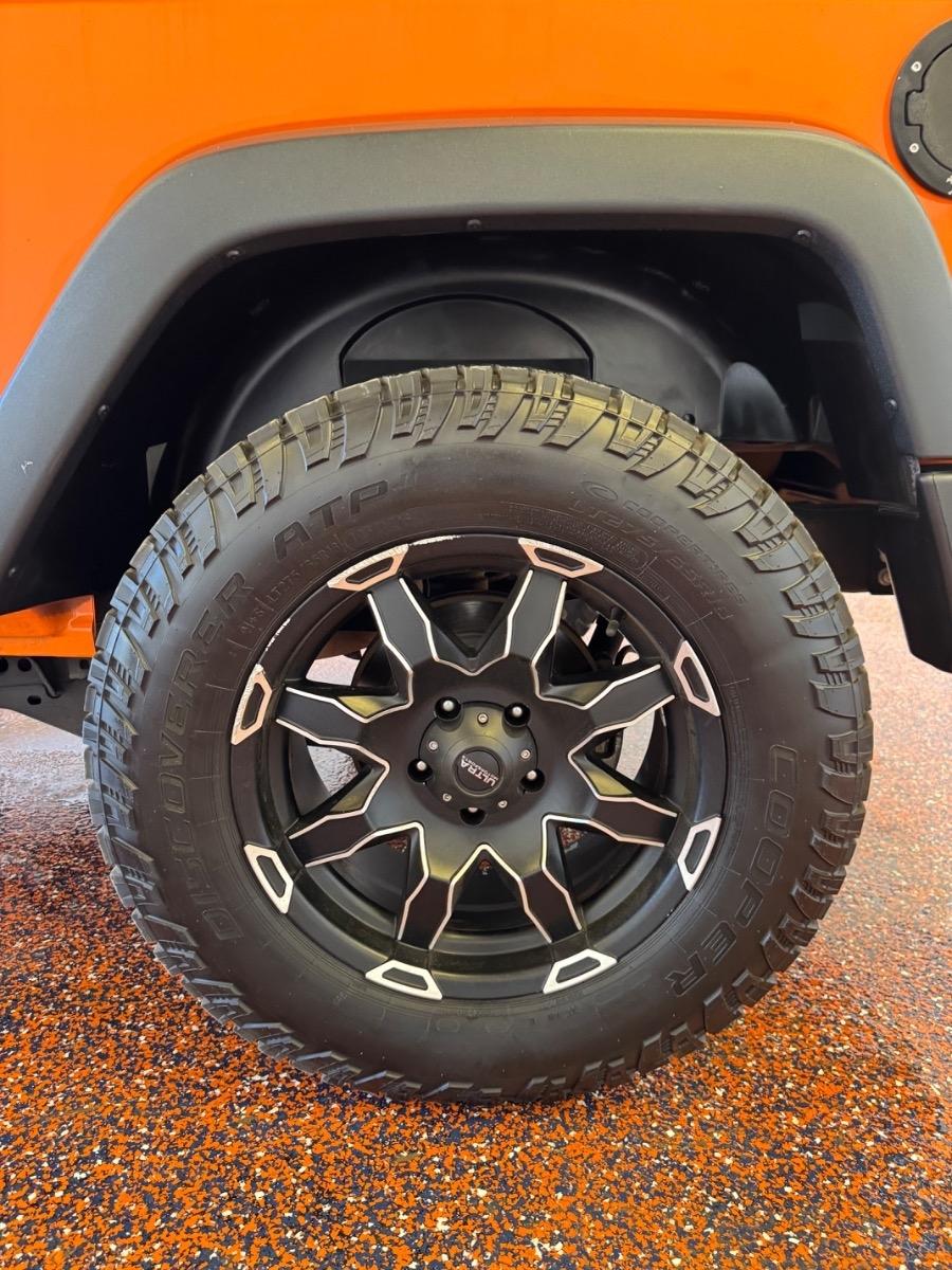 Jeep Wrangler 4WD 2dr Sport 2013