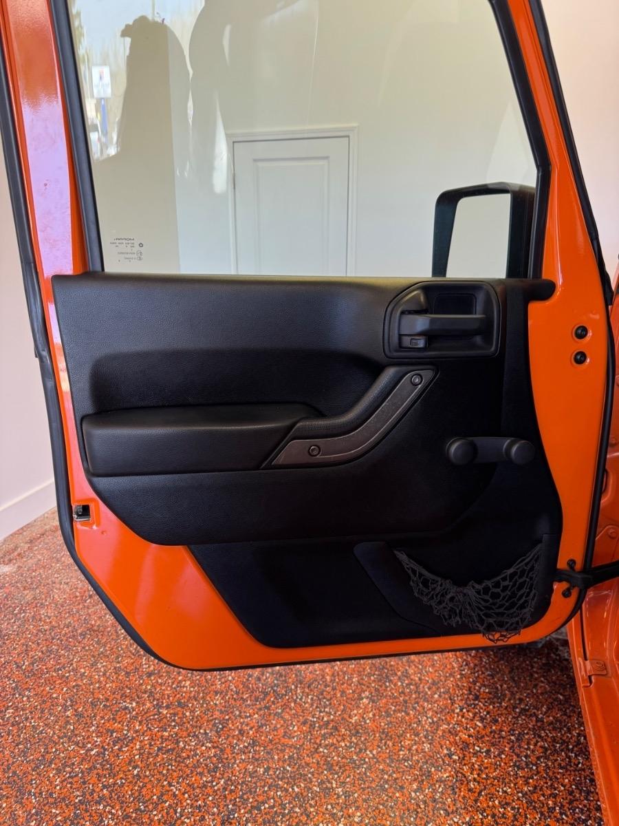 Jeep Wrangler 4WD 2dr Sport 2013