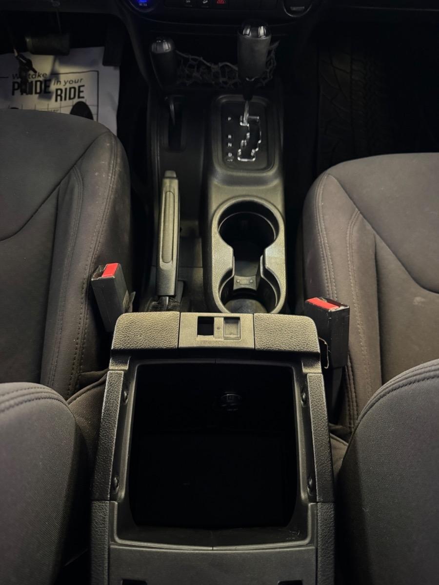 Jeep Wrangler 4WD 2dr Sport 2013