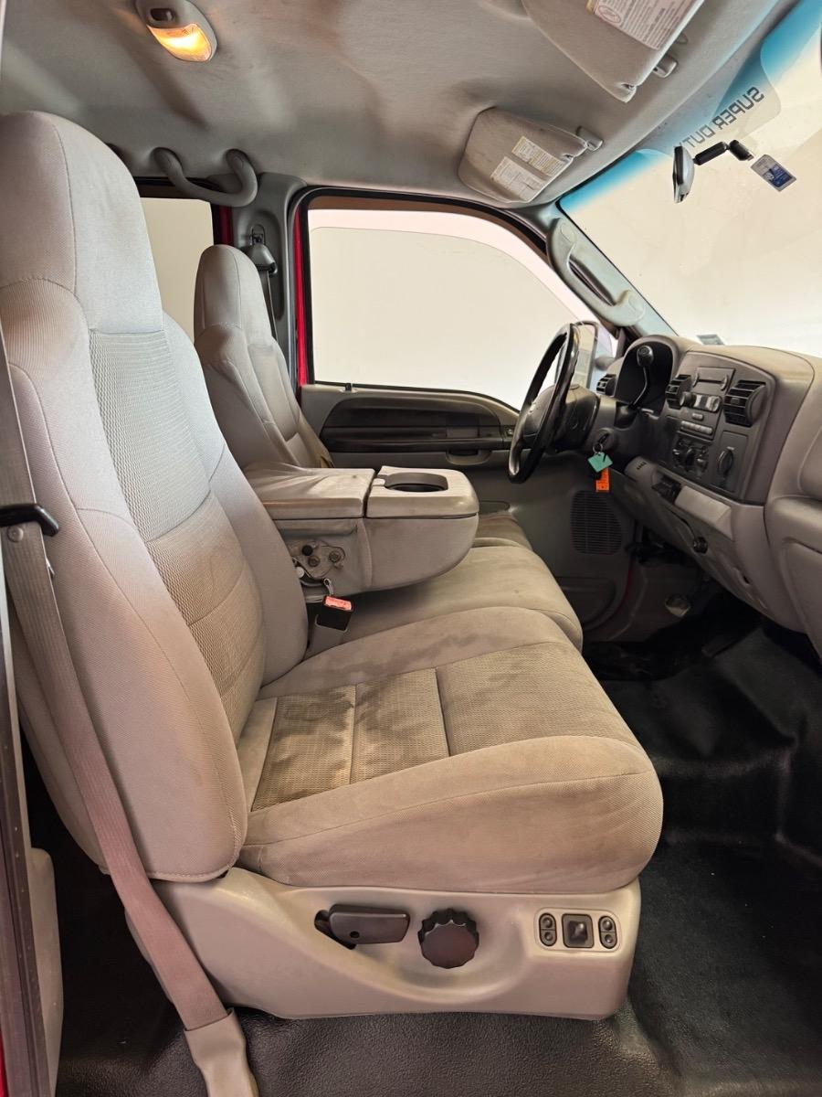 Ford Super Duty F-250 Crew Cab 156" XLT 2006