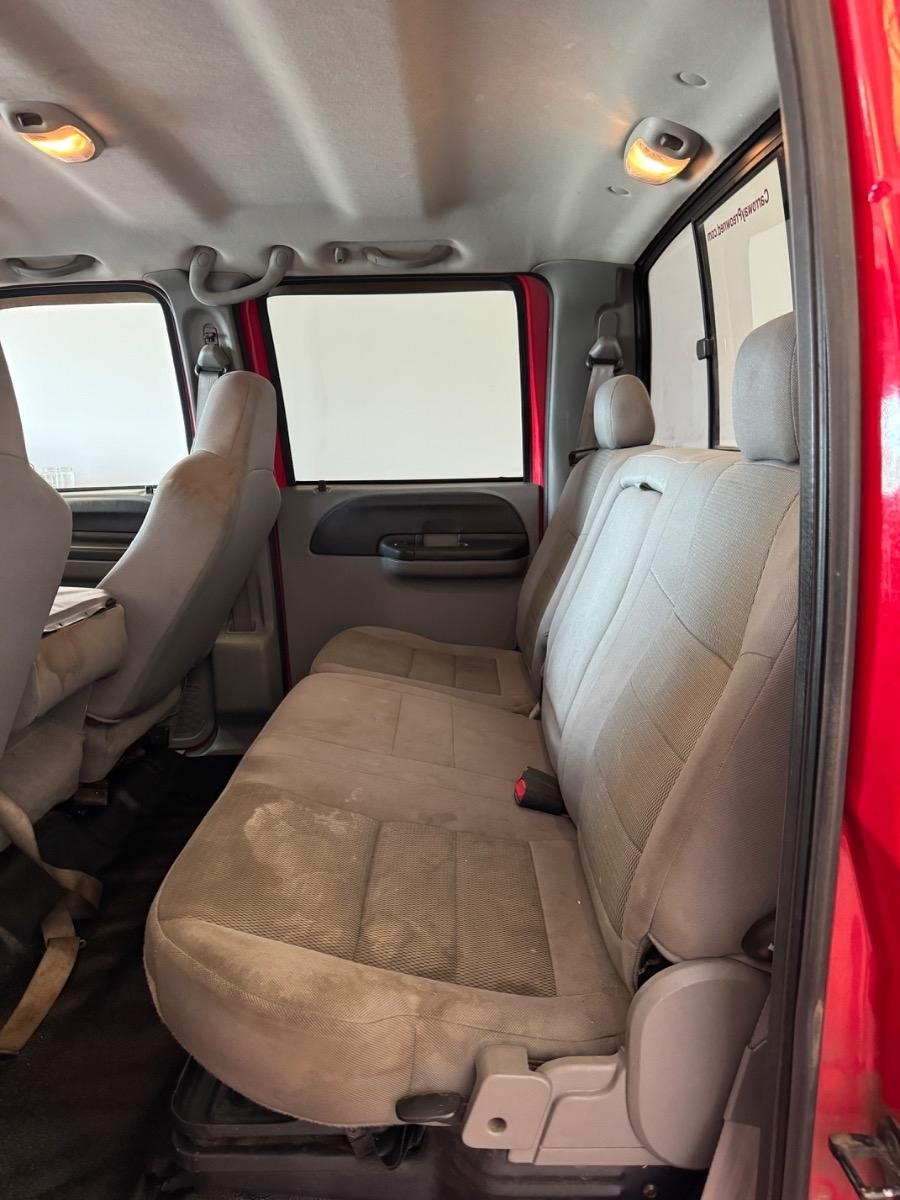 Ford Super Duty F-250 Crew Cab 156" XLT 2006