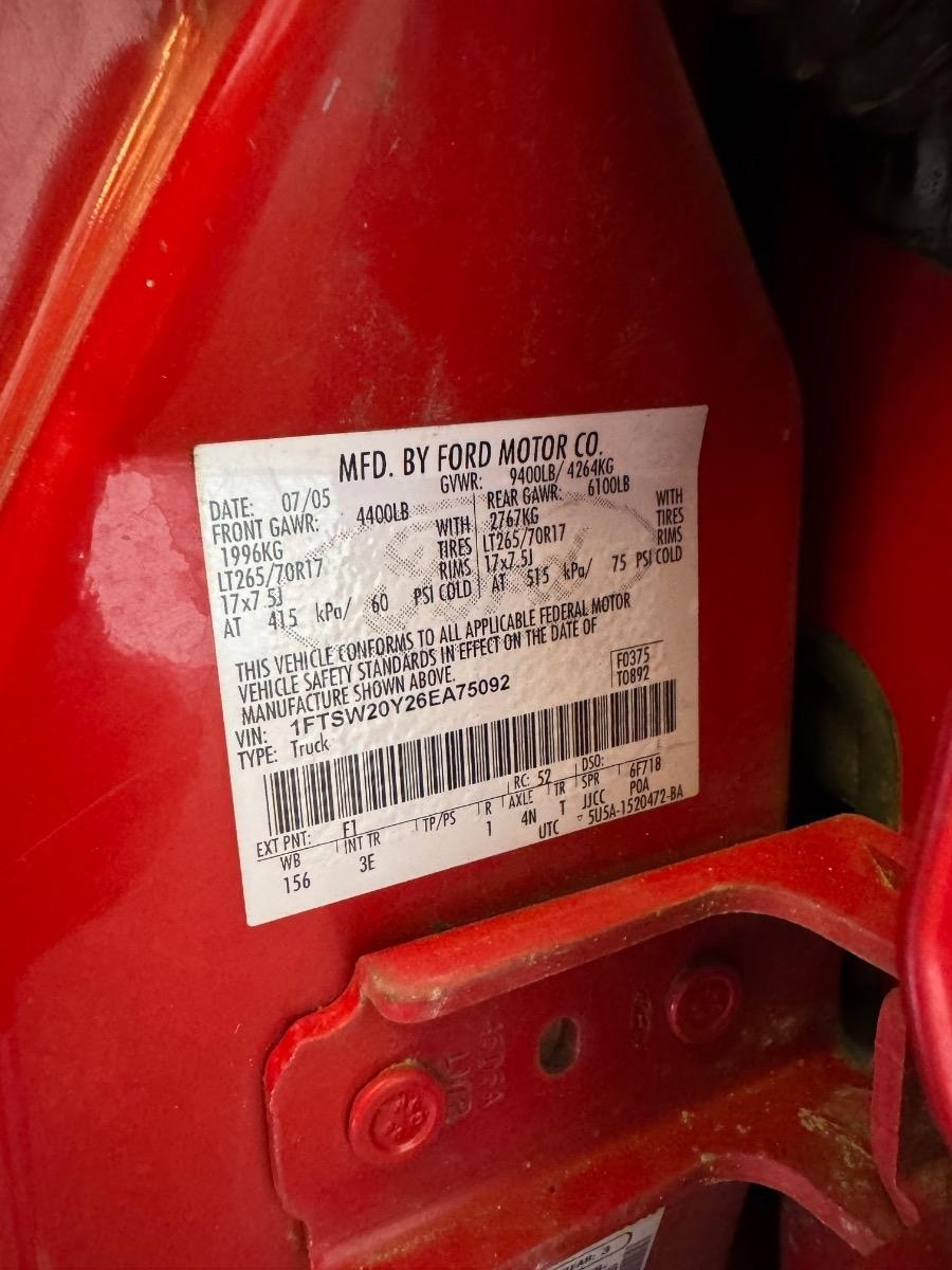 Ford Super Duty F-250 Crew Cab 156" XLT 2006