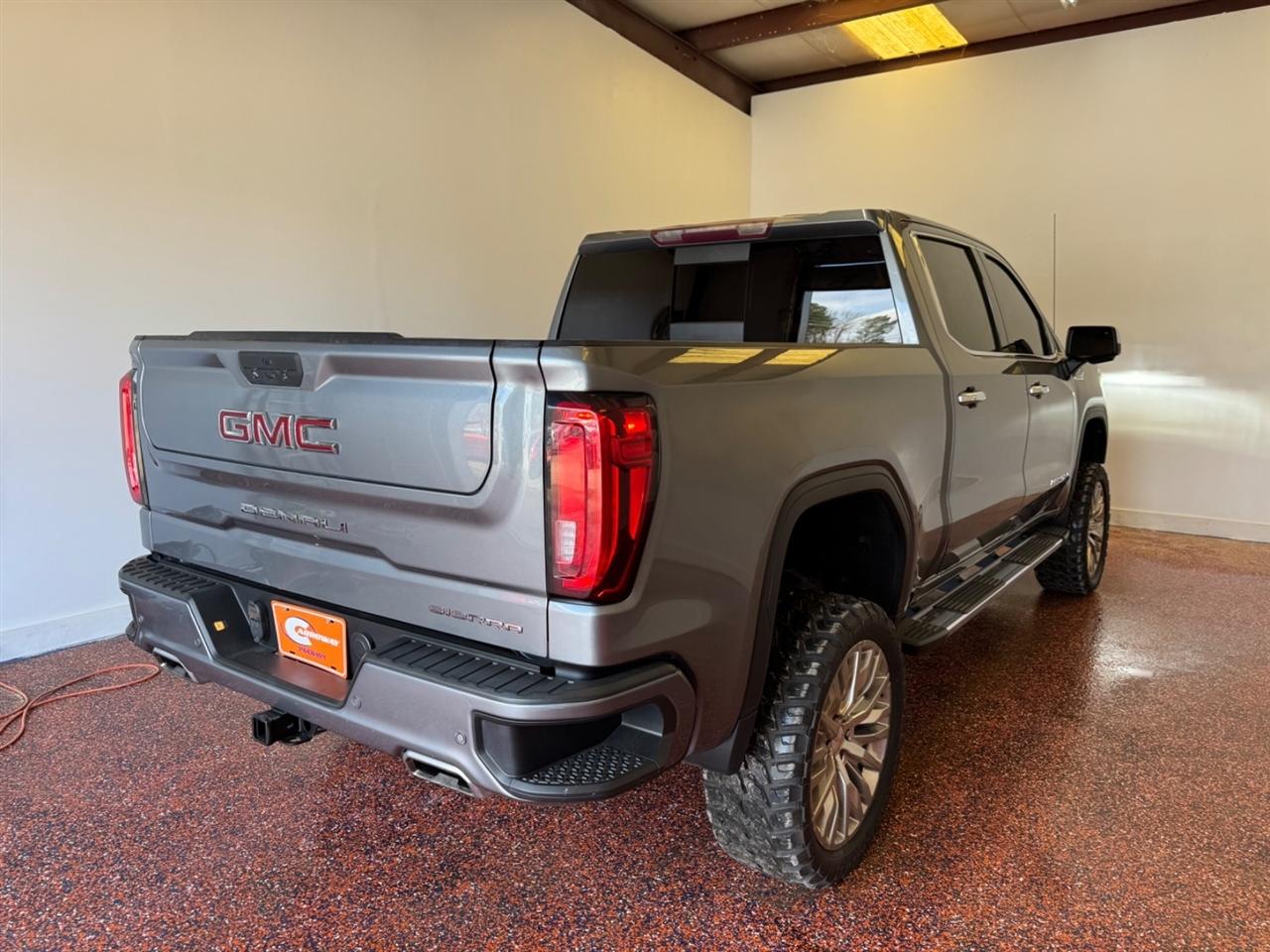 GMC Sierra 1500 2WD Crew Cab 147" Denali 2021