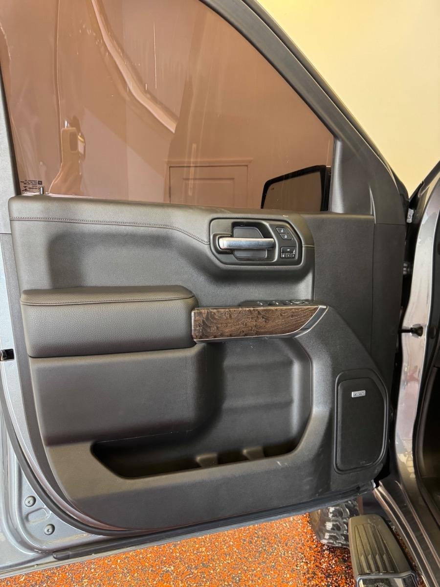 GMC Sierra 1500 2WD Crew Cab 147" Denali 2021