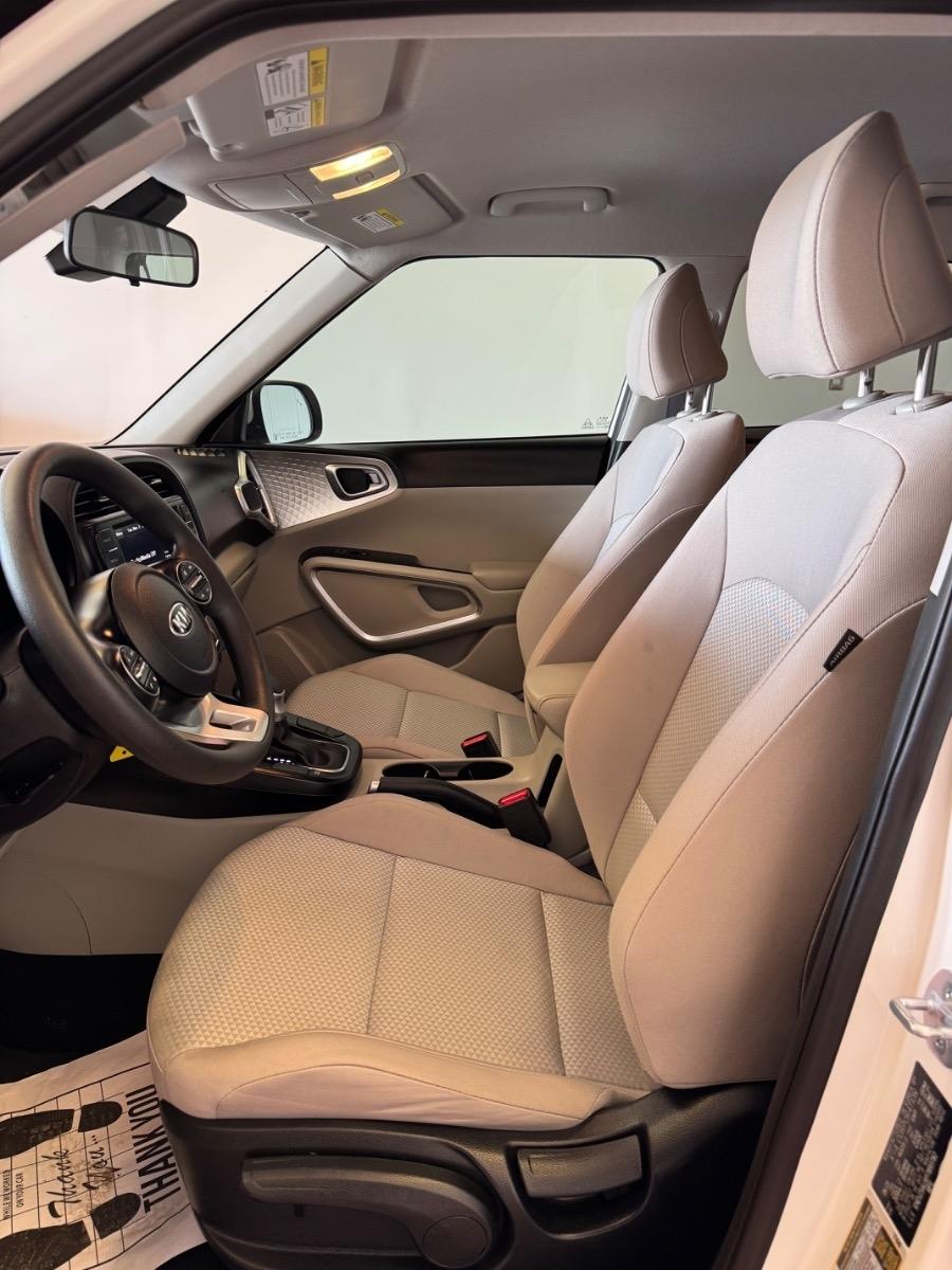 Kia Soul LX IVT 2023