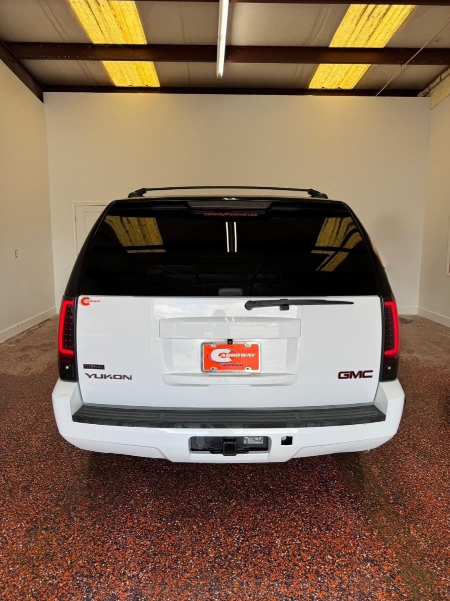 GMC Yukon 2WD 4dr 1500 SLE 2012