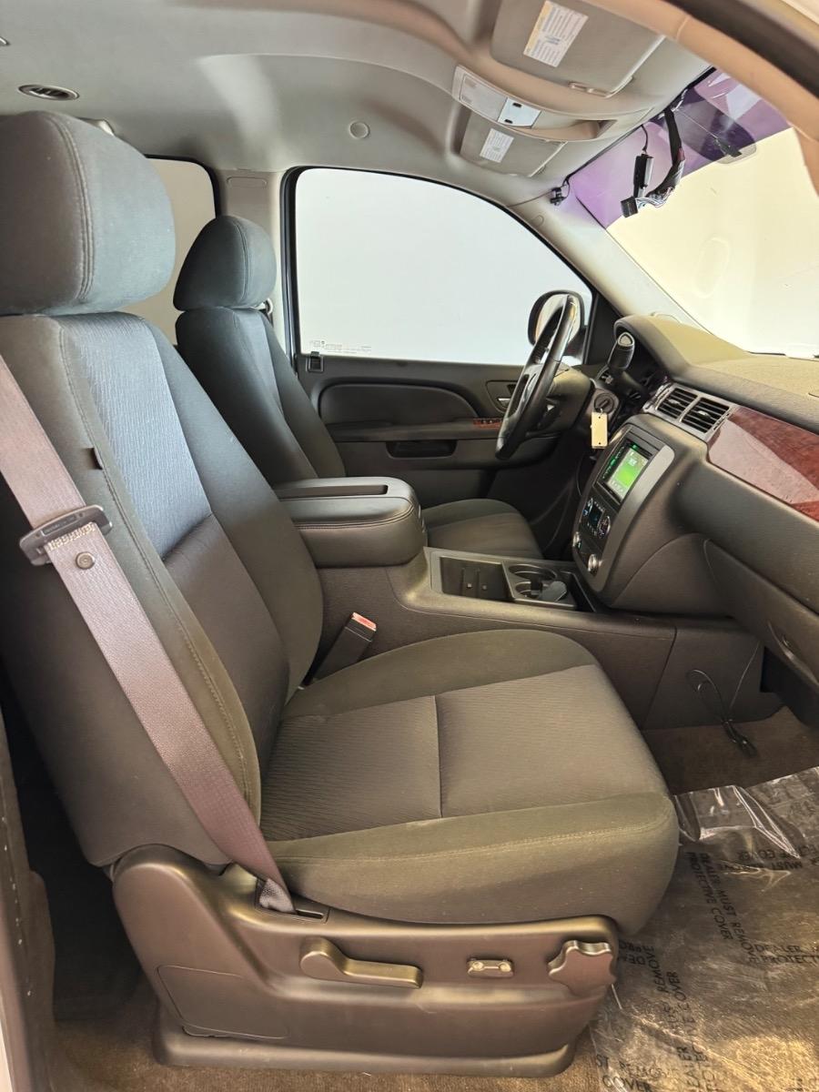 GMC Yukon 2WD 4dr 1500 SLE 2012