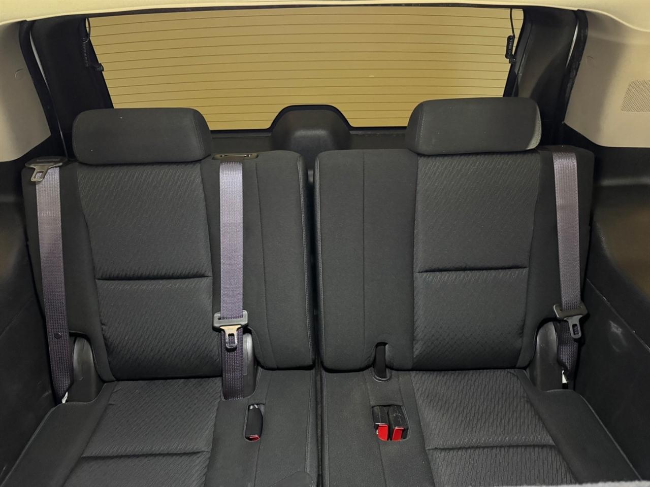 GMC Yukon 2WD 4dr 1500 SLE 2012