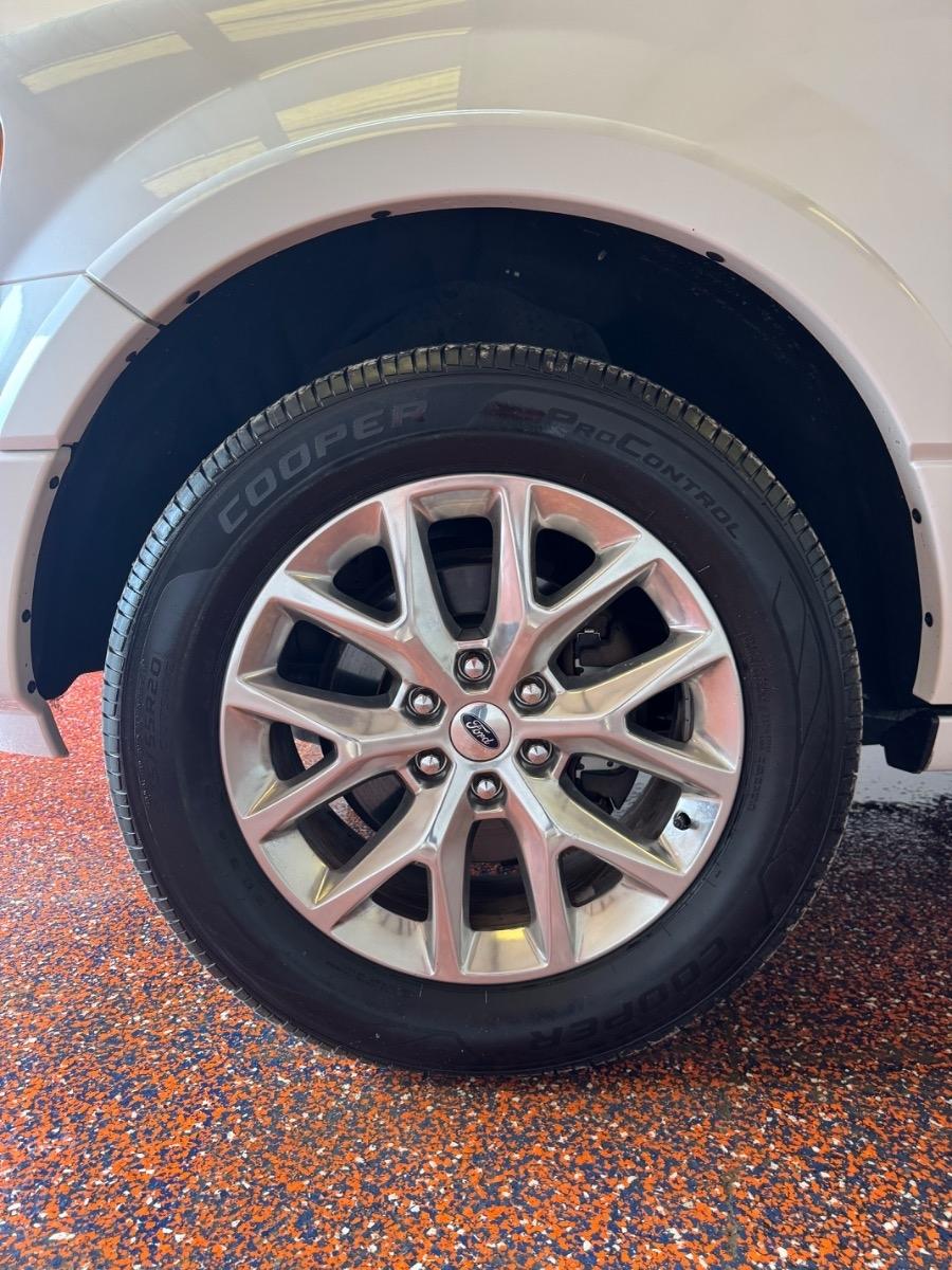 Ford Expedition EL 2WD 4dr Limited 2016