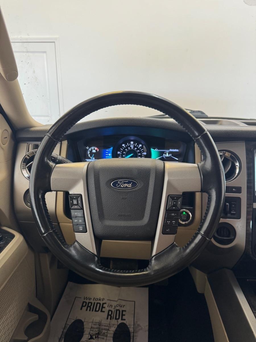 Ford Expedition EL 2WD 4dr Limited 2016