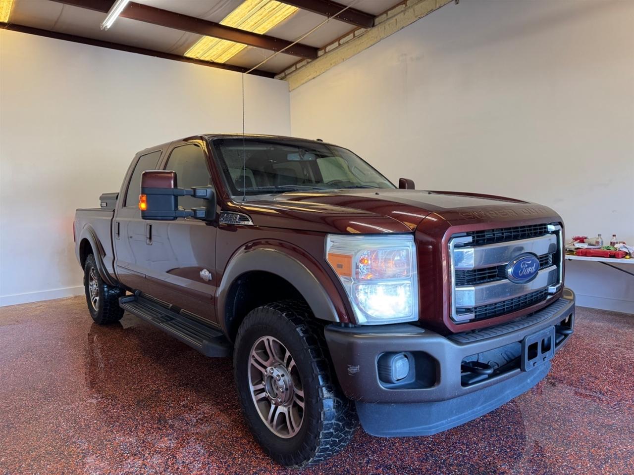 Ford Super Duty F-250 SRW 4WD Crew Cab 172" Platinum 2016