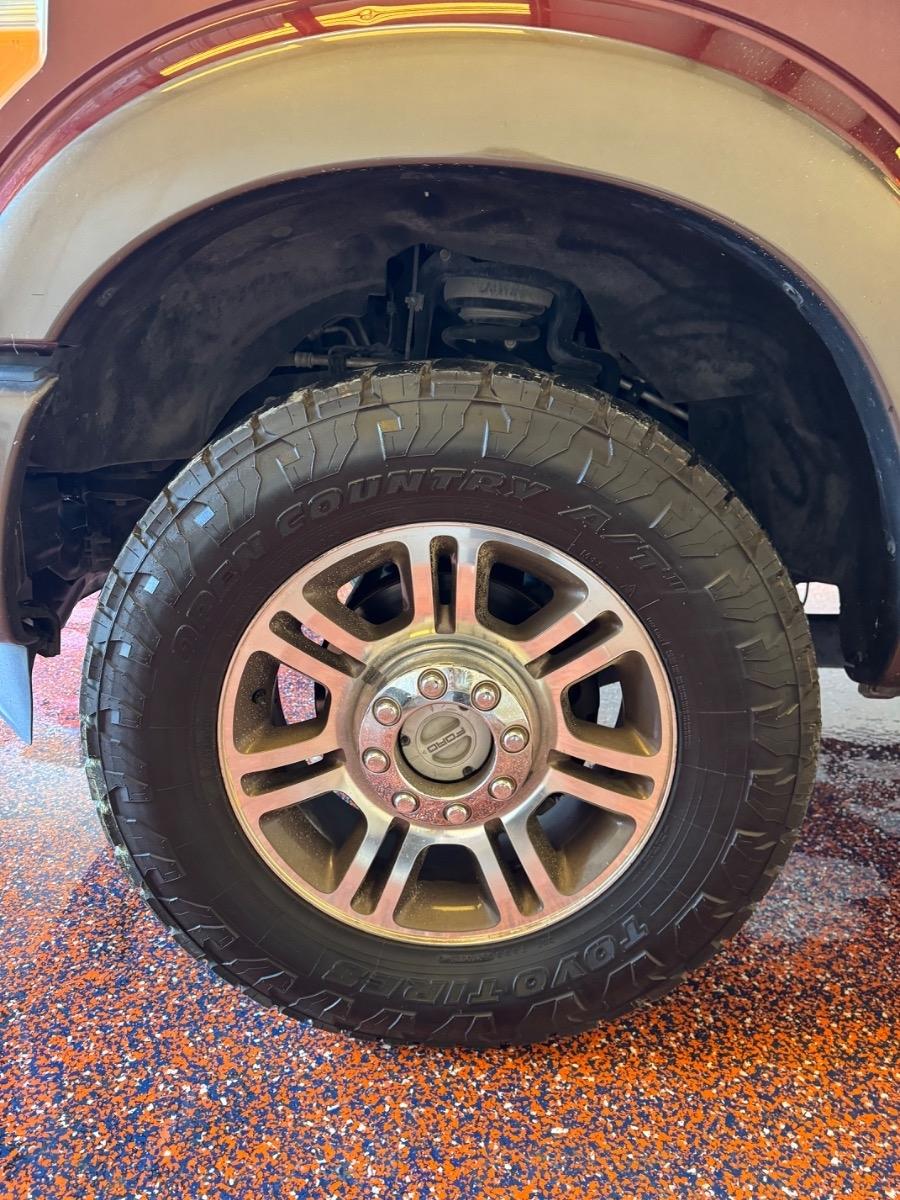 Ford Super Duty F-250 SRW 4WD Crew Cab 172" Platinum 2016