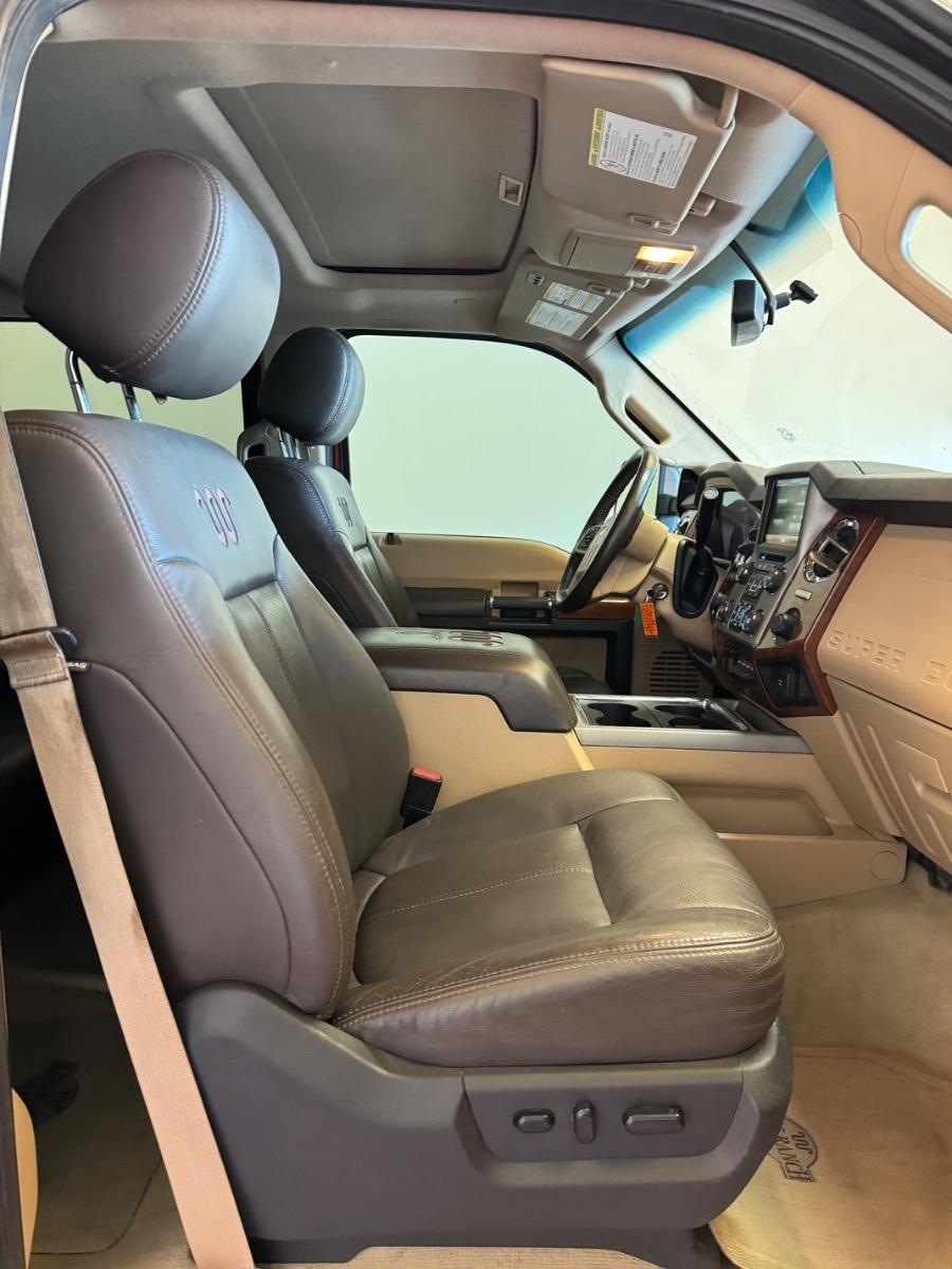 Ford Super Duty F-250 SRW 4WD Crew Cab 172" Platinum 2016