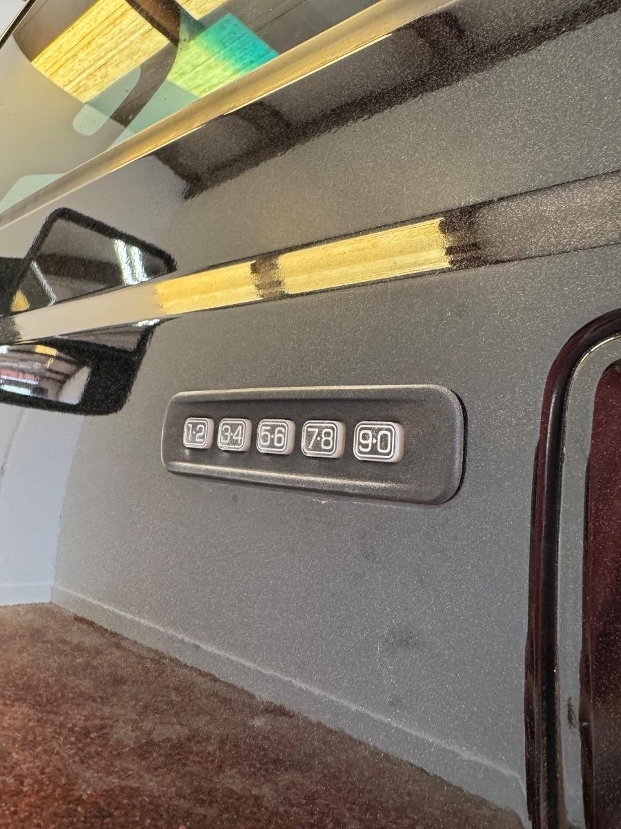 Ford Super Duty F-250 SRW 4WD Crew Cab 156" King Ranch 2011