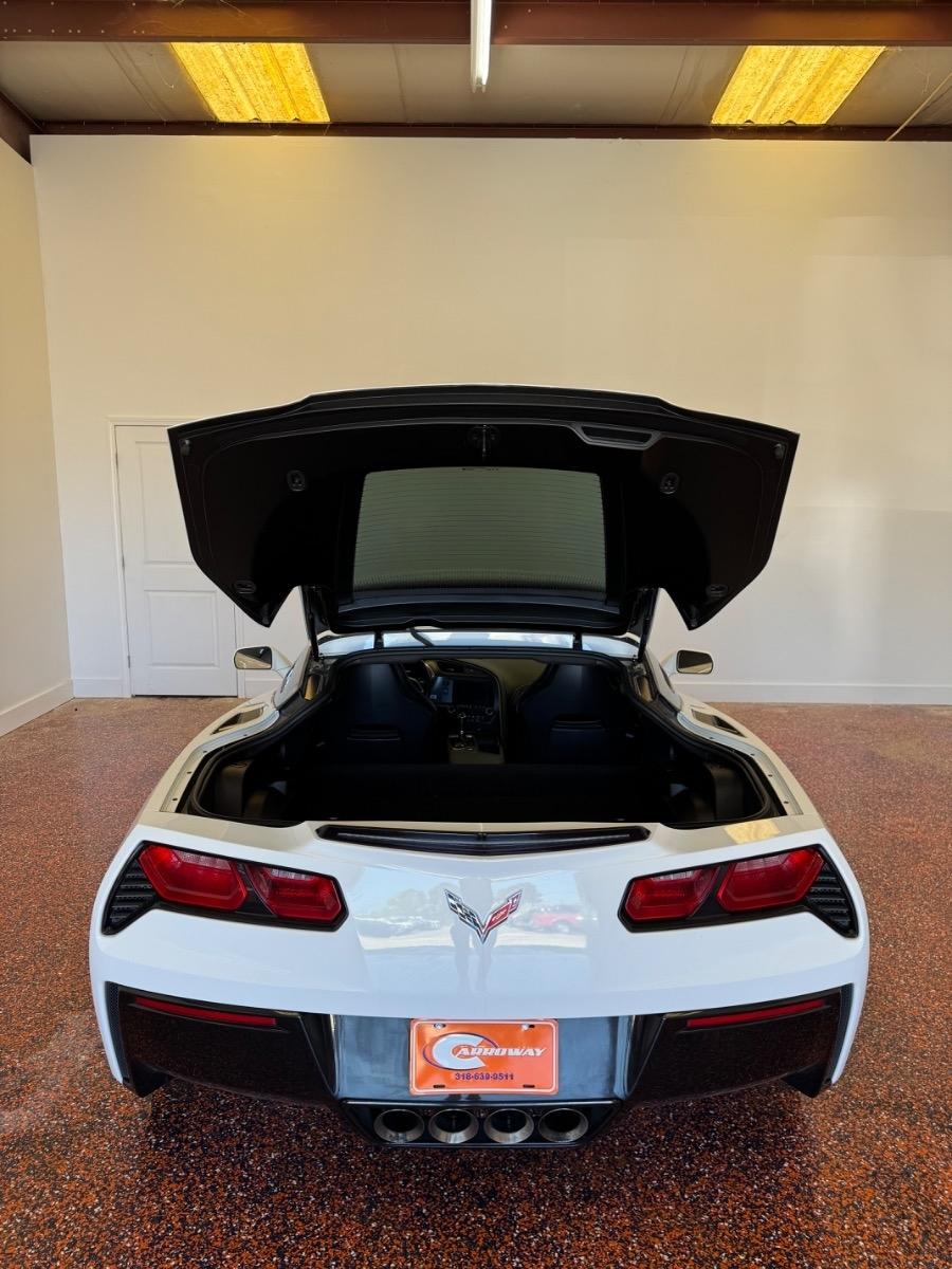 Chevrolet Corvette 2dr Stingray Cpe w/1LT 2019