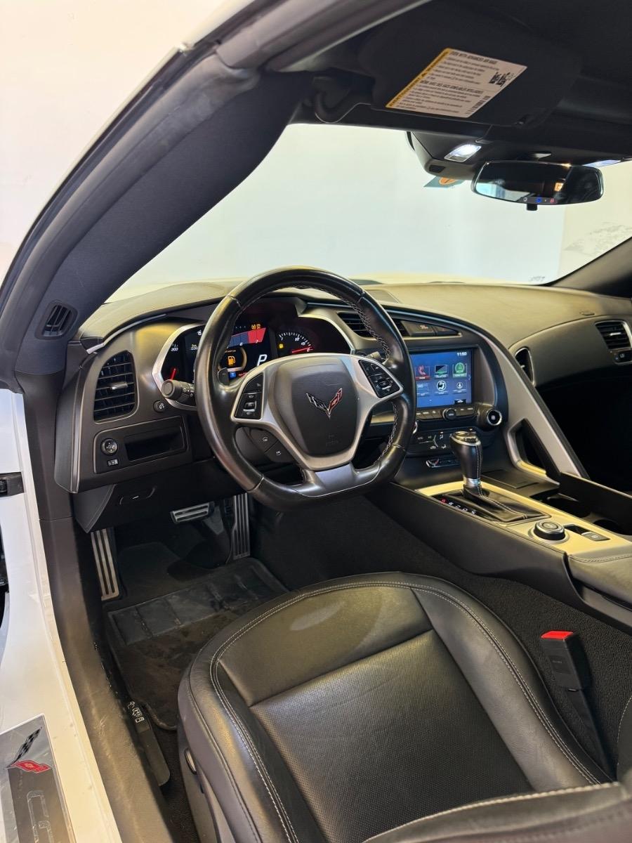 Chevrolet Corvette 2dr Stingray Cpe w/1LT 2019