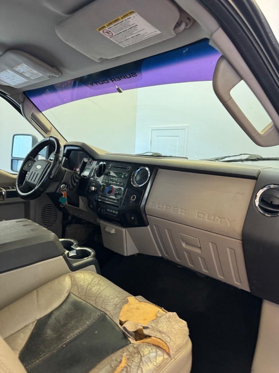 Ford Super Duty F-250 SRW 4WD Crew Cab 156" XL 2008