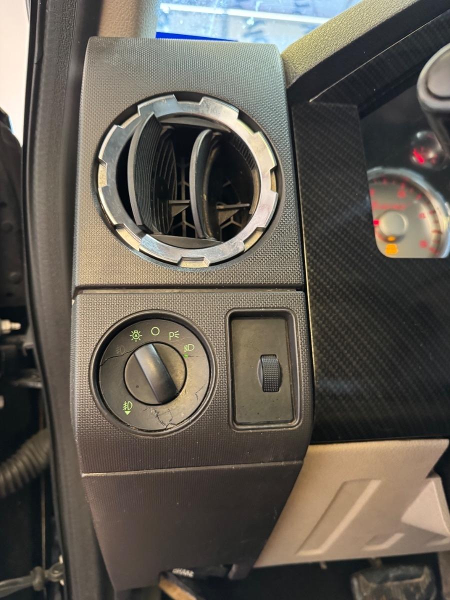 Ford Super Duty F-250 SRW 4WD Crew Cab 156" XL 2008