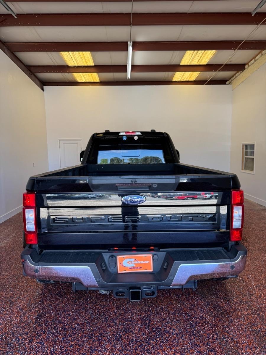 Ford Super Duty F-450 DRW King Ranch 4WD Crew Cab 8' Box 2022