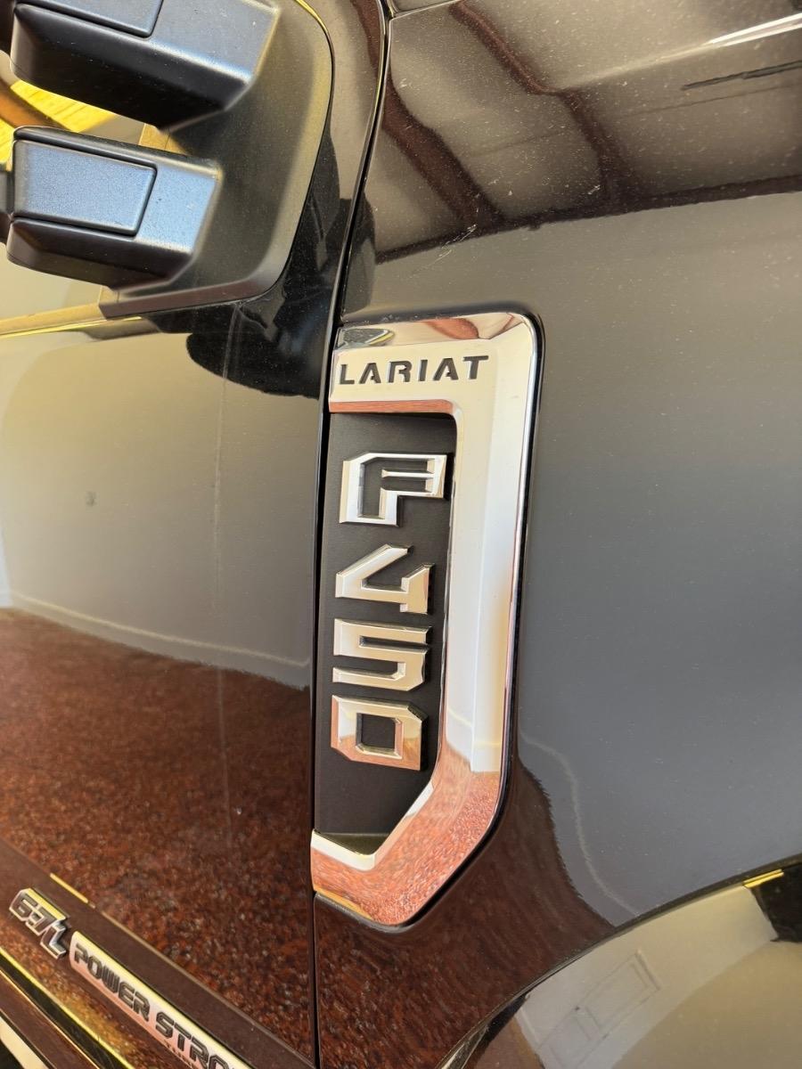 Ford Super Duty F-450 DRW King Ranch 4WD Crew Cab 8' Box 2022