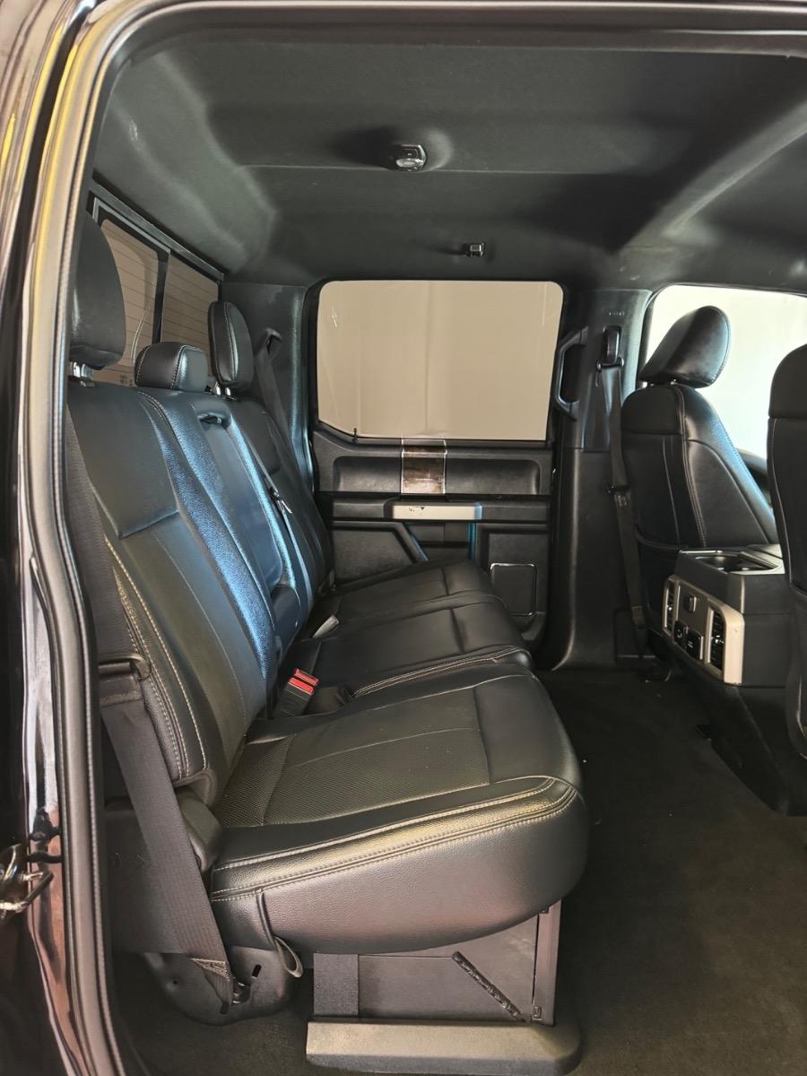 Ford Super Duty F-450 DRW King Ranch 4WD Crew Cab 8' Box 2022