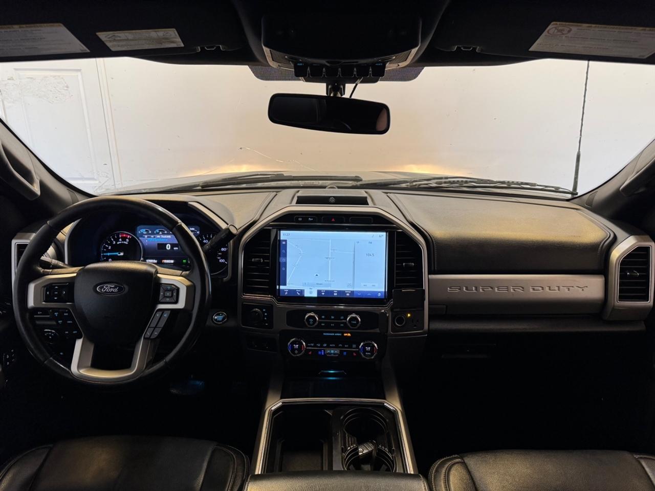 Ford Super Duty F-450 DRW King Ranch 4WD Crew Cab 8' Box 2022