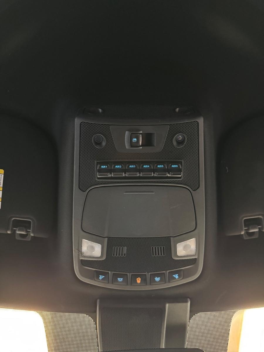 Ford Super Duty F-450 DRW King Ranch 4WD Crew Cab 8' Box 2022