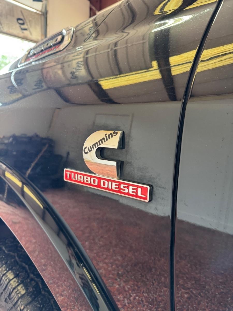 RAM 3500 Longhorn 4x4 Mega Cab 6'4" Box 2021