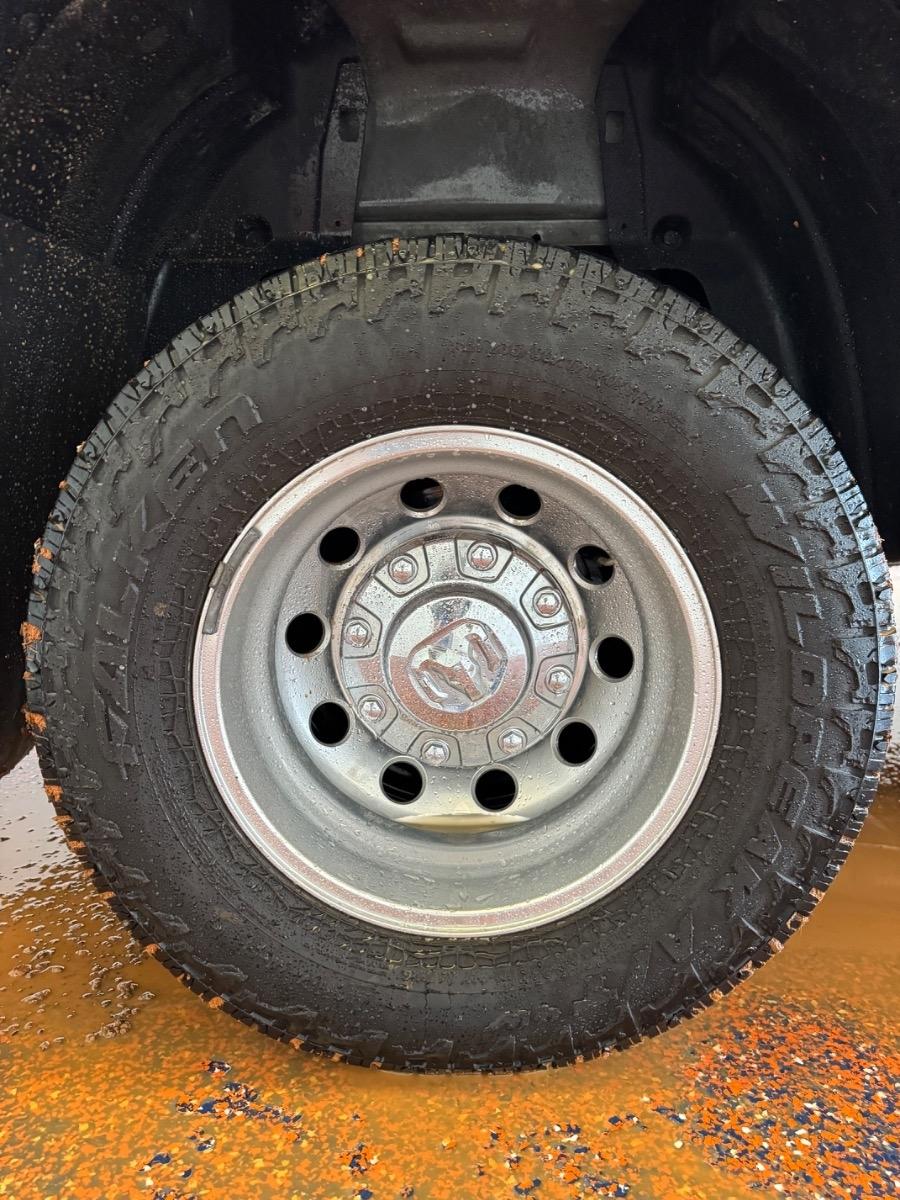 RAM 3500 Longhorn 4x4 Mega Cab 6'4" Box 2021