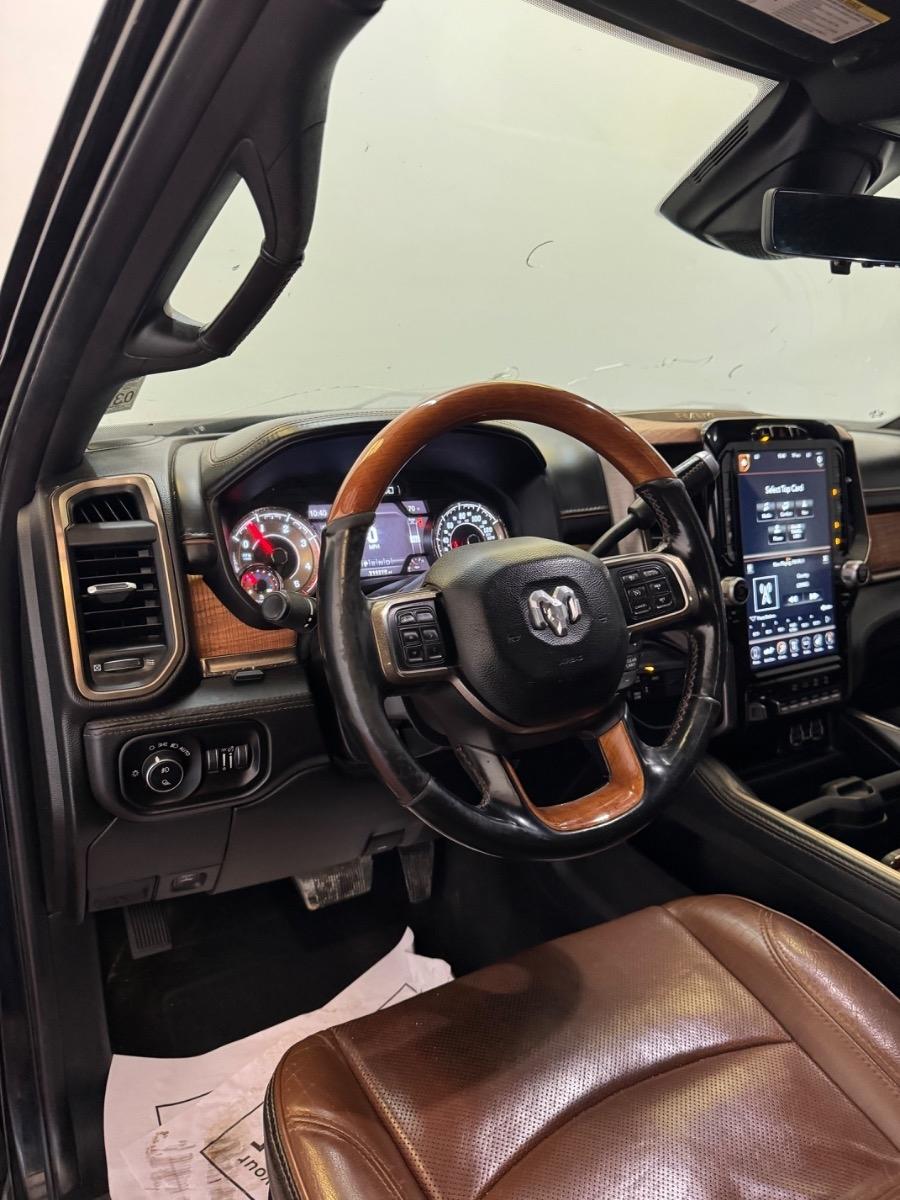 RAM 3500 Longhorn 4x4 Mega Cab 6'4" Box 2021
