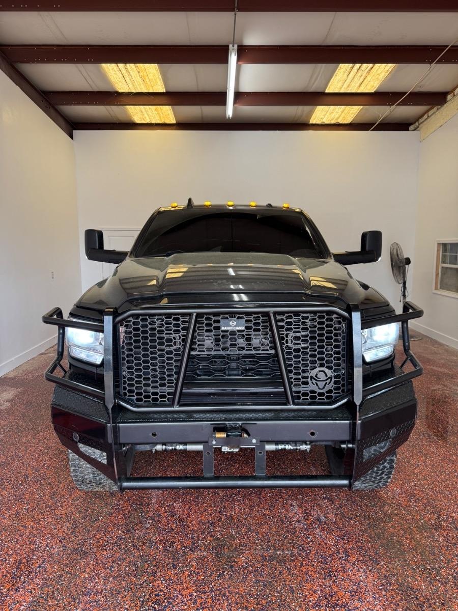 RAM 2500 Tradesman 4x4 Crew Cab 6'4" Box 2022