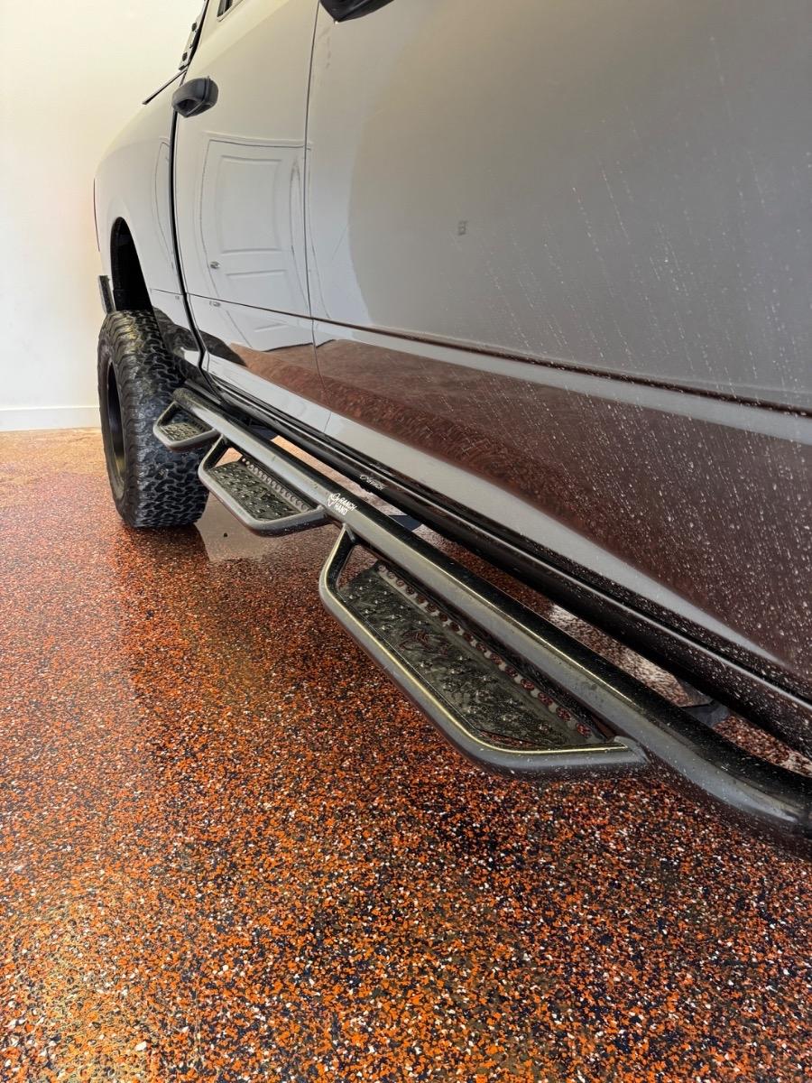 RAM 2500 Tradesman 4x4 Crew Cab 6'4" Box 2022