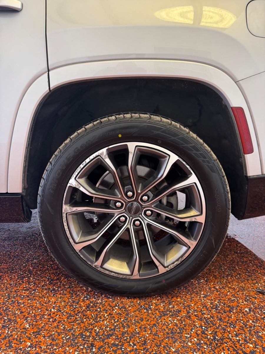 Jeep Grand Wagoneer Series III 4x4 2022