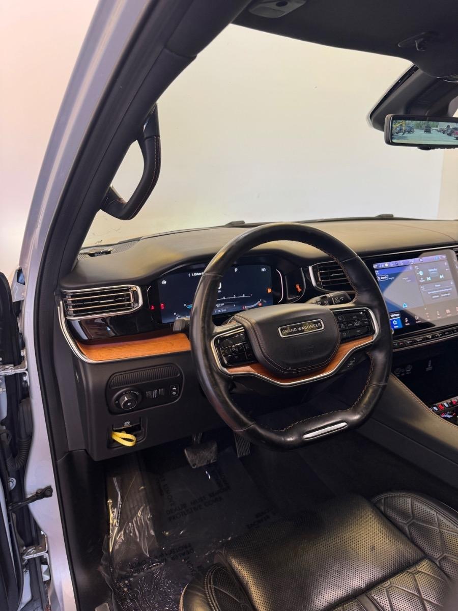 Jeep Grand Wagoneer Series III 4x4 2022