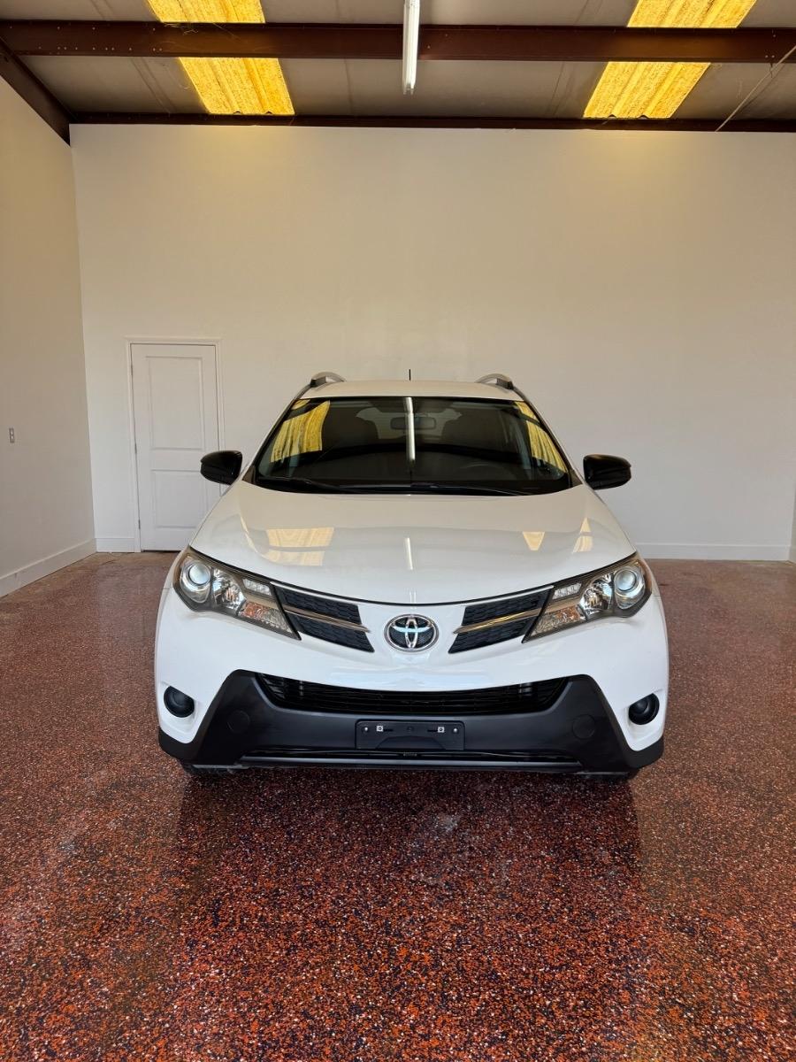 Toyota RAV4 FWD 4dr LE (Natl) 2014