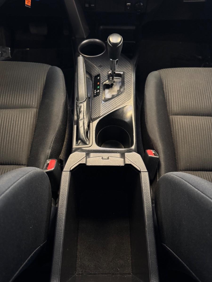 Toyota RAV4 FWD 4dr LE (Natl) 2014