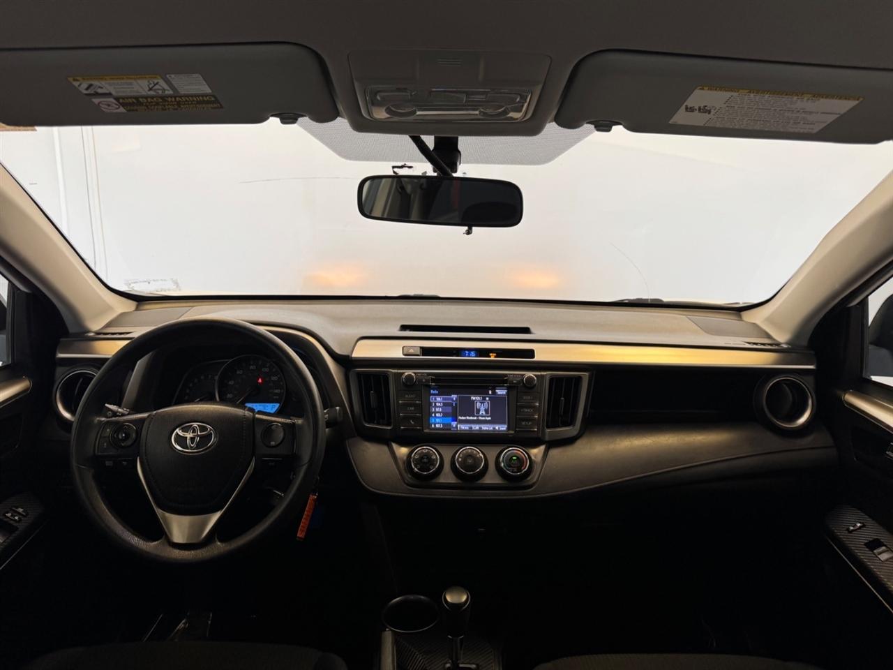 Toyota RAV4 FWD 4dr LE (Natl) 2014