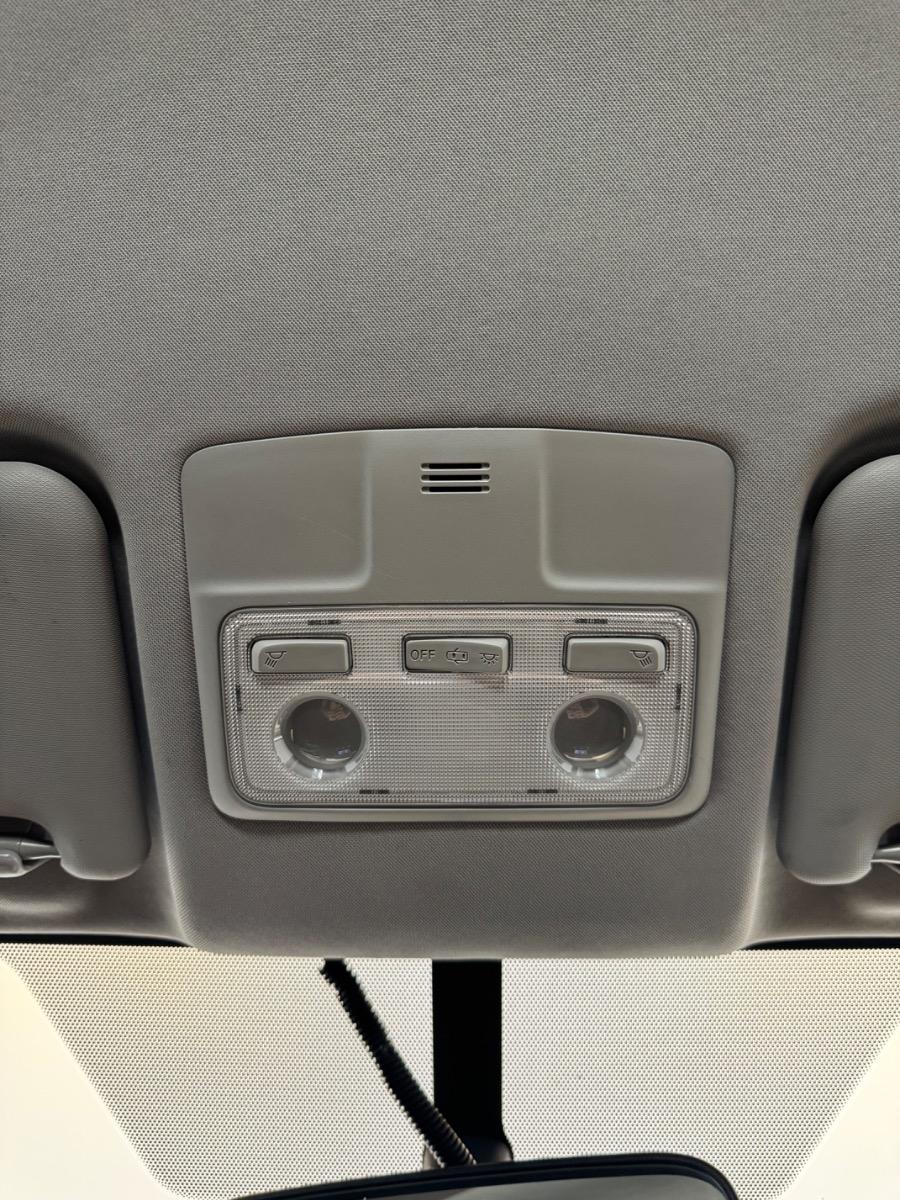 Toyota RAV4 FWD 4dr LE (Natl) 2014