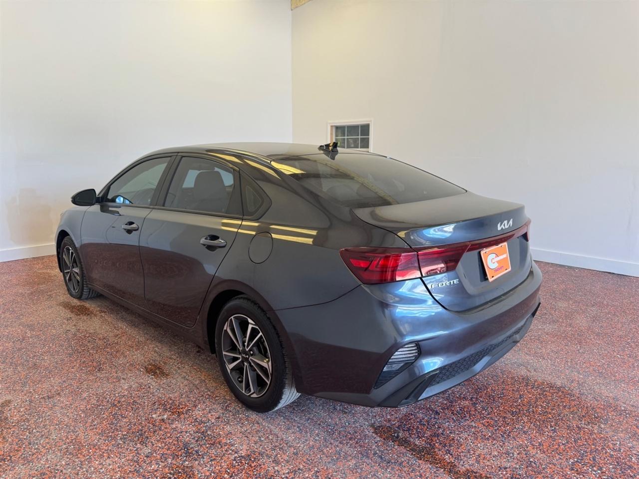 Kia Forte LXS IVT 2023