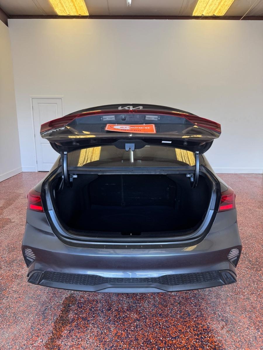 Kia Forte LXS IVT 2023