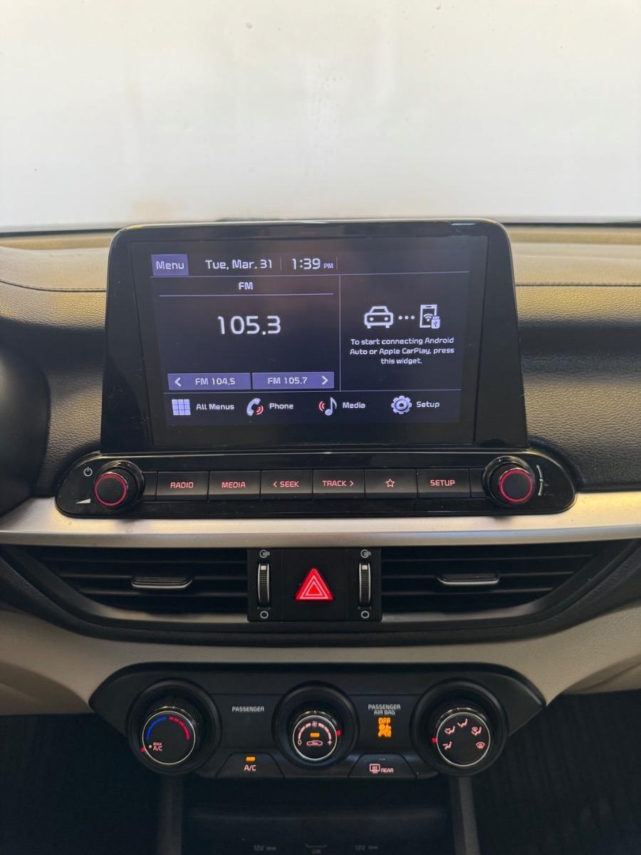 Kia Forte LXS IVT 2023