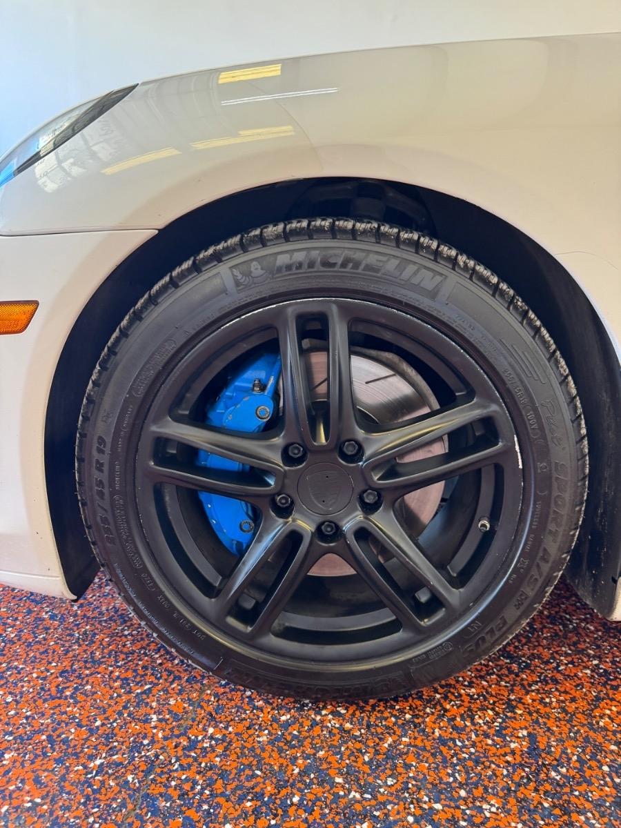 Porsche Panamera 4dr HB 2012