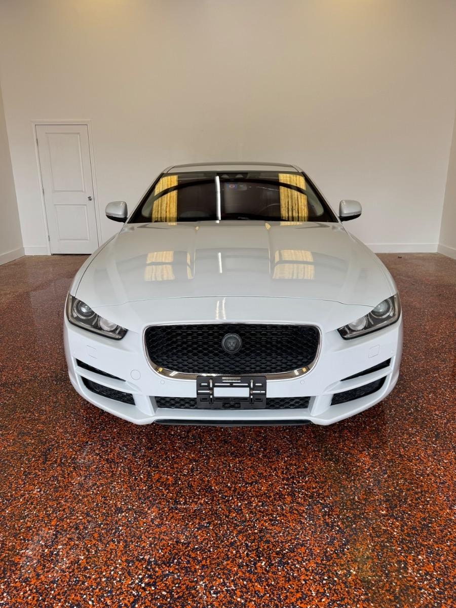 Jaguar XE 35t First Edition AWD 2017