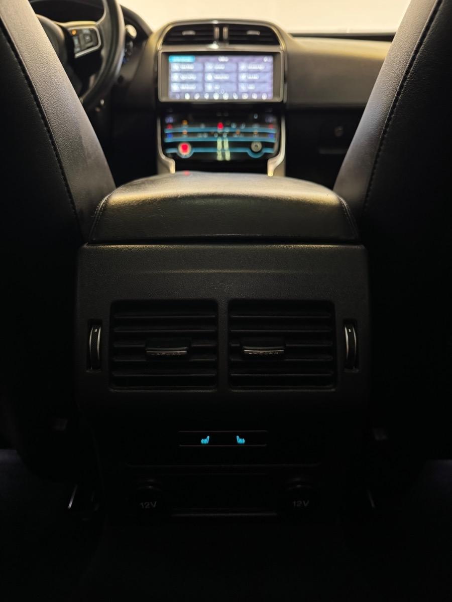 Jaguar XE 35t First Edition AWD 2017