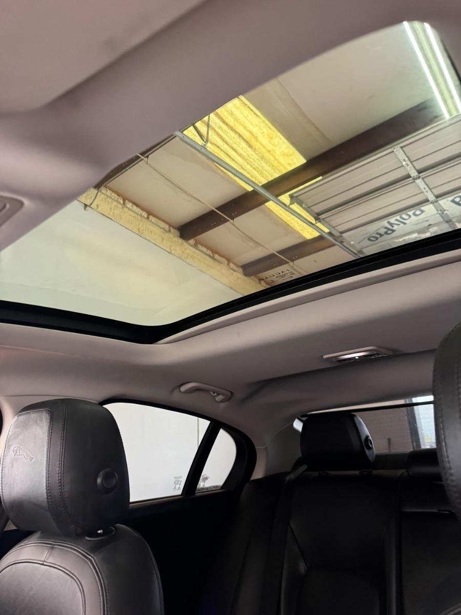 Jaguar XE 35t First Edition AWD 2017