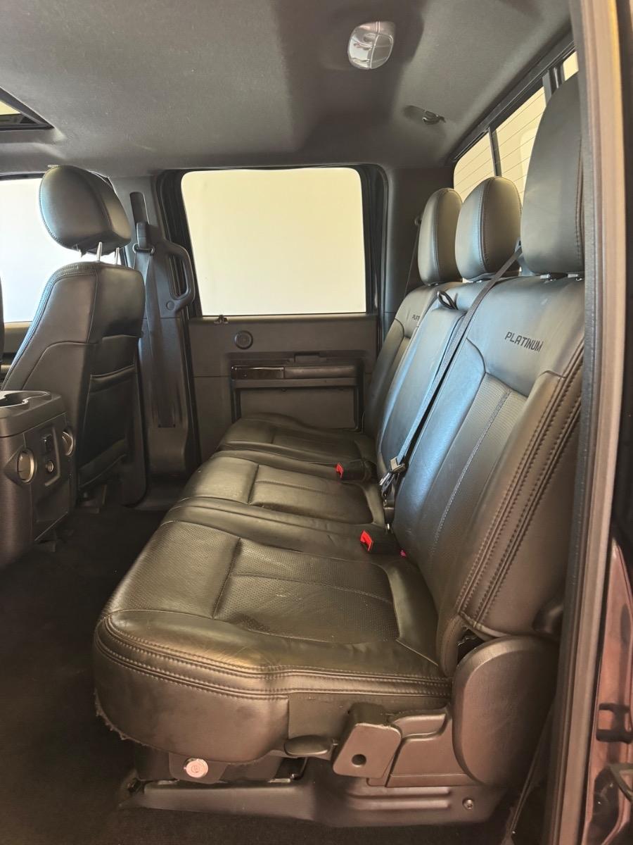 Ford Super Duty F-250 SRW 4WD Crew Cab 156" Platinum 2015