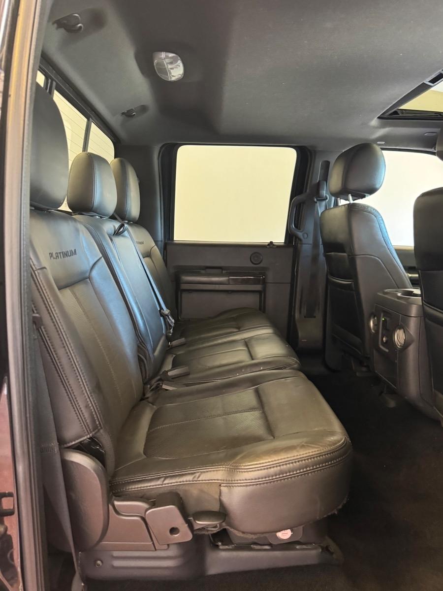 Ford Super Duty F-250 SRW 4WD Crew Cab 156" Platinum 2015