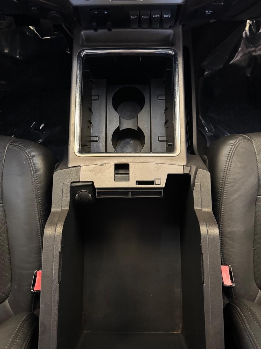 Ford Super Duty F-250 SRW 4WD Crew Cab 156" Platinum 2015