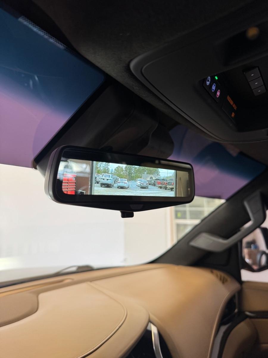 Cadillac Escalade 4WD 4dr Platinum 2019